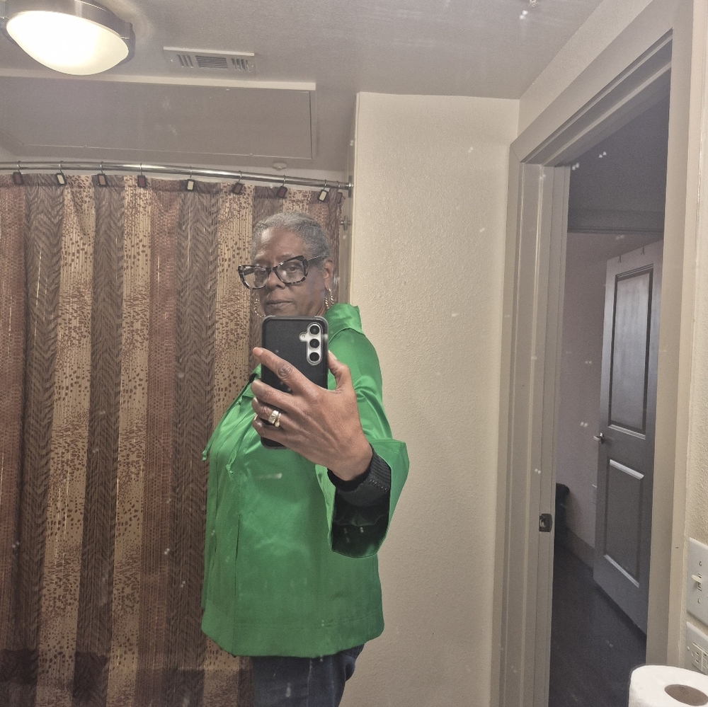 Green Jacket - Picture 9 of 11